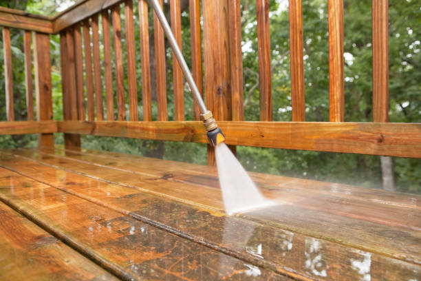 Best Garage Pressure Washing  in , WA